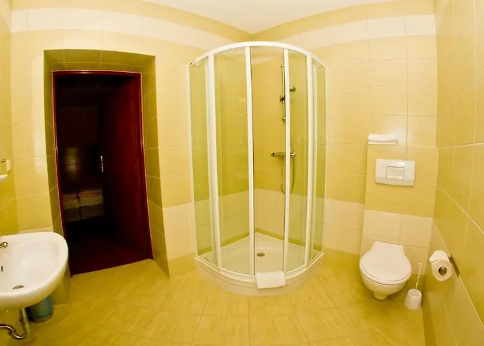 Omega Oda ve Kahvaltı 2*